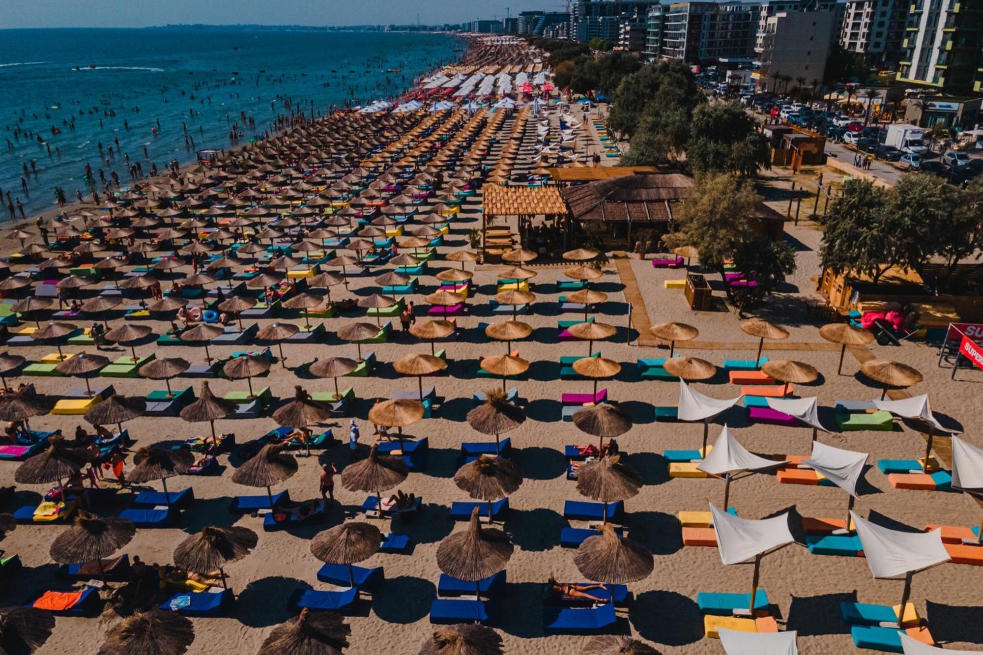 Purple Onyx - Pool & Spa Beach Resort Năvodari المظهر الخارجي الصورة