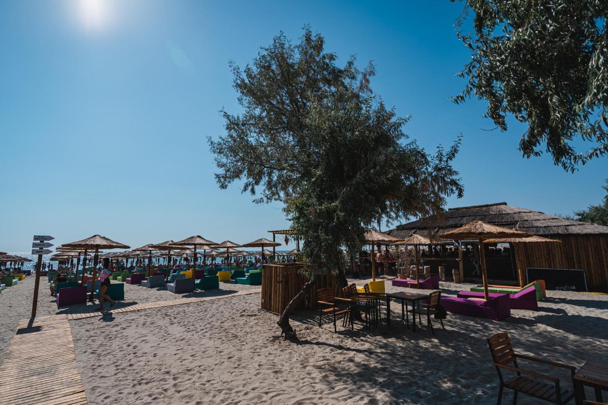 Purple Onyx - Pool & Spa Beach Resort Năvodari المظهر الخارجي الصورة