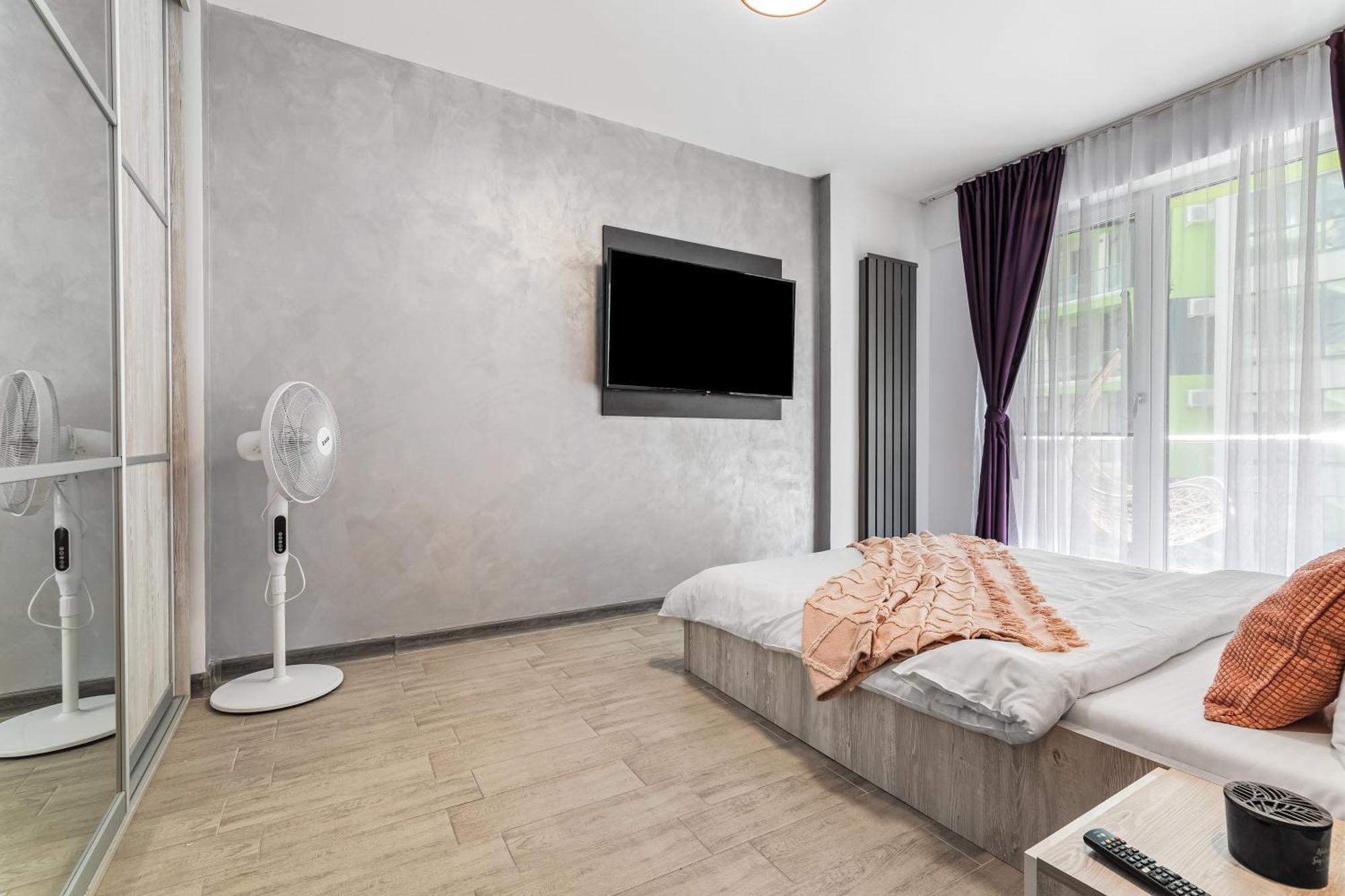 Purple Onyx - Pool & Spa Beach Resort Năvodari المظهر الخارجي الصورة